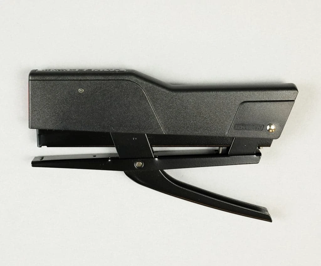 Zenith 590 Stapler | Black 2 Zenith 590 Stapler | Black - Image 2