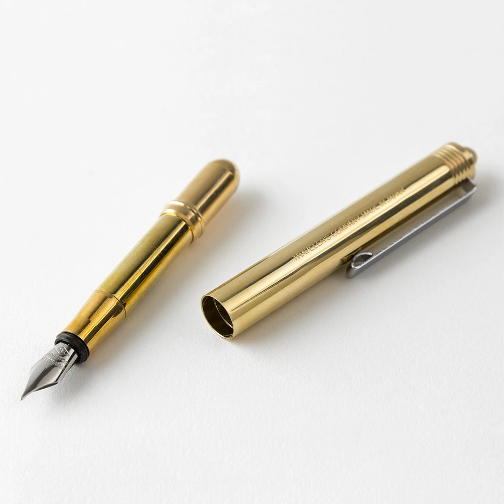 Traveler's Company BRASS Fountain Pen 2 Traveler's Company BRASS Fountain Pen - Image 2