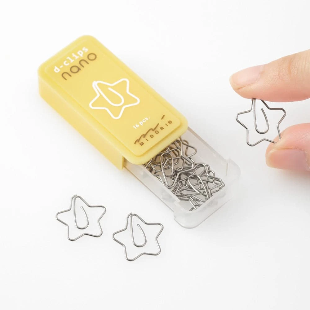 Midori D-Clips Nano - Star Paperclip 2 Midori D-Clips Nano - Star Paperclip - Image 2