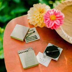 Hibi Garden Series Gift Box -Stationery Sale Store garden2