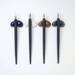 Kakimori Hasami Pen Rest - Yuteki 17 Kakimori Hasami Pen Rest - Yuteki -Stationery Sale Store kakimori hasami pen rest yuteki07