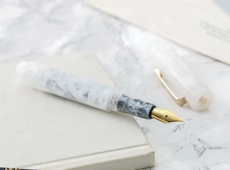 Hightide Attache Marbled Fountain Pen 10 Hightide Attache Marbled Fountain Pen - Image 10