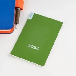 Hobonichi 2024 Weekly Calendar A6 [April 2024 - April 2025] -Stationery Sale Store slide 01 97