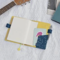 Hobonichi 2024 A5 Planner Cover [Keiko Shibata Gentle Breeze In A Dandelion Field] -Stationery Sale Store slide 03 32