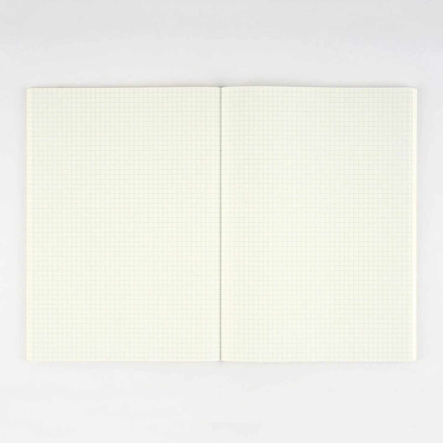 Hobonichi Plain Notebook (A5) 5 Hobonichi Plain Notebook (A5) - Image 5